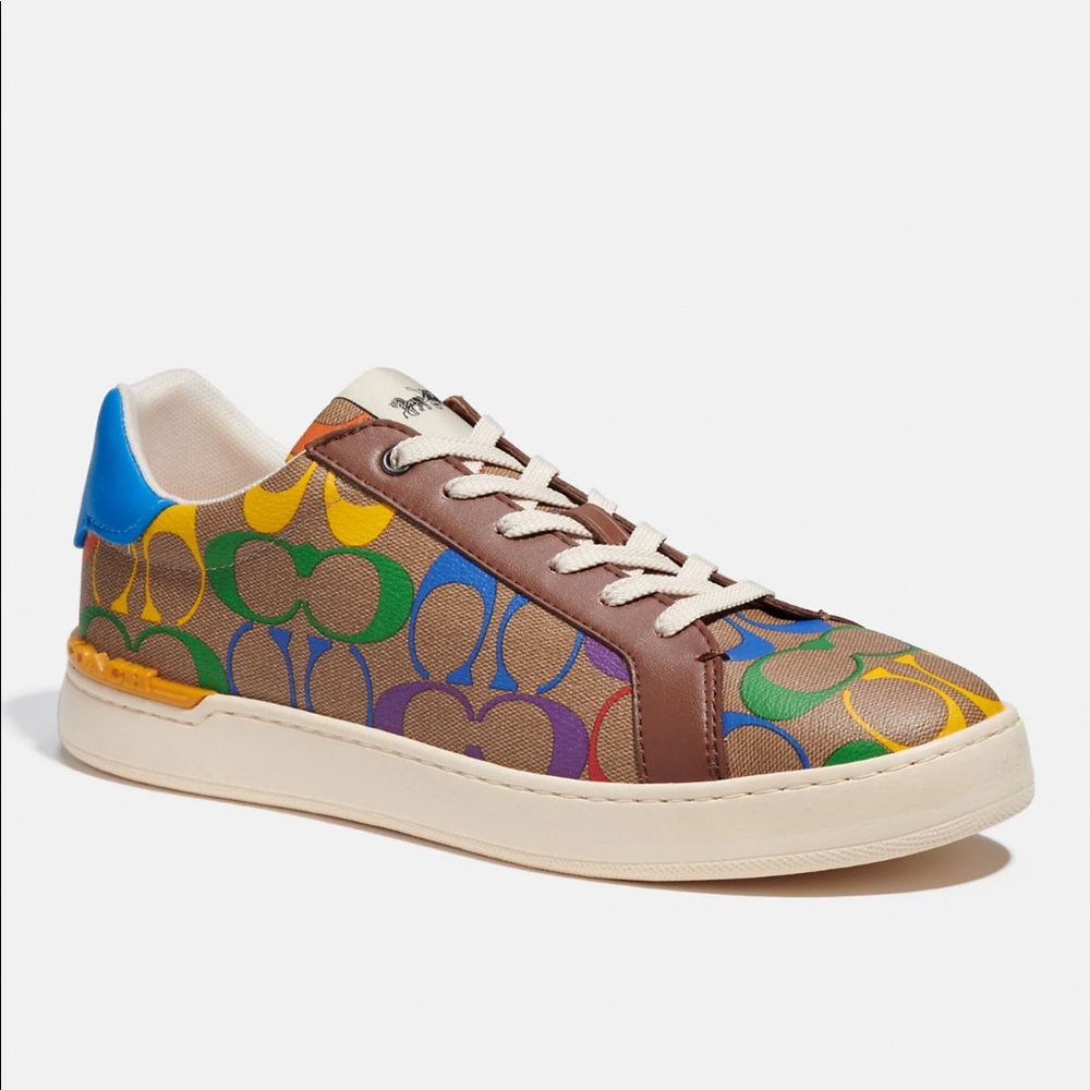 Coach Clip Low Top Sneaker in Rainbow Signature Canvas - Picture 1 of 5